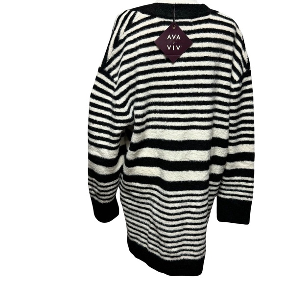 Fuzzy V-Neck Tunic Pullover Sweater - XXL - Picture 7 of 14